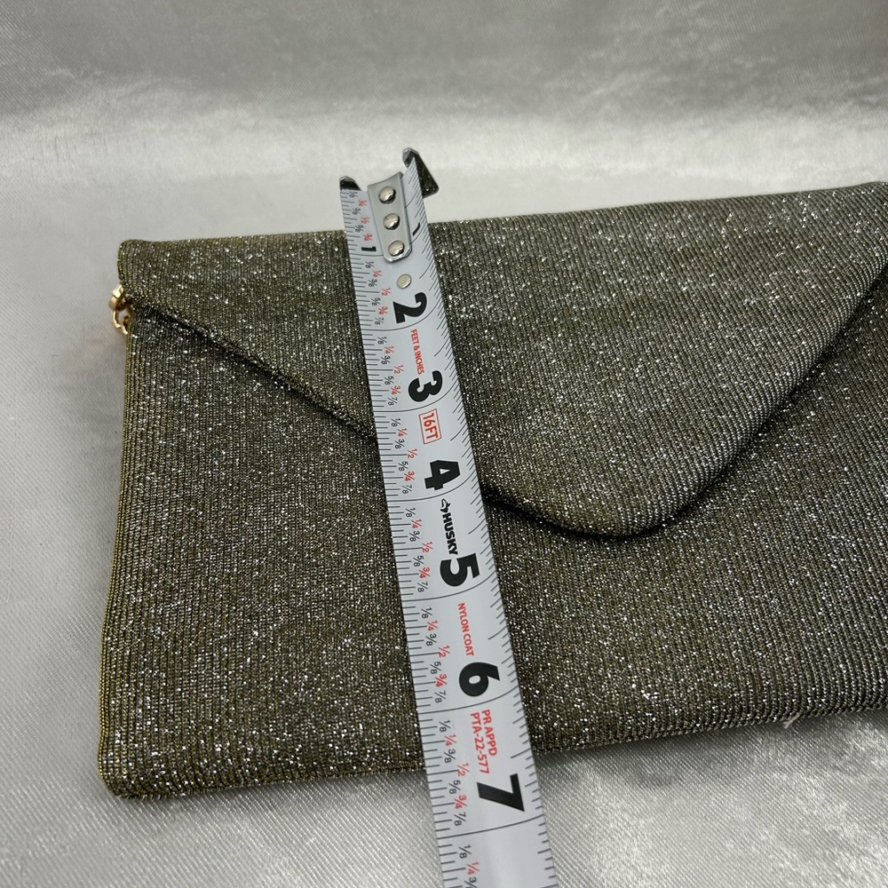 A new day Clutch or Crossbody bag - Picture 11 of 11